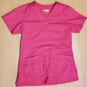 WonderFlex Scrub Top